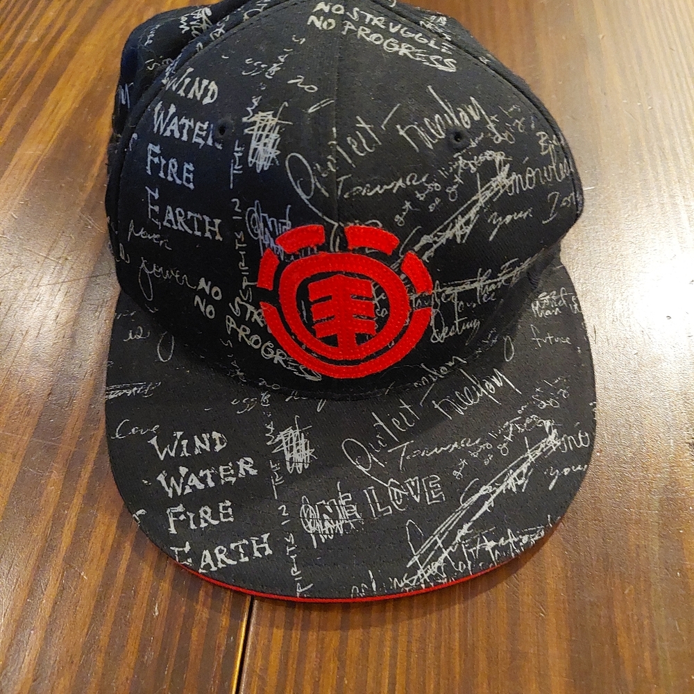 Black flexfit Element Hat. Size large/XL